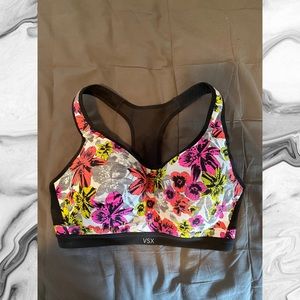 victoria’s secret sports bra